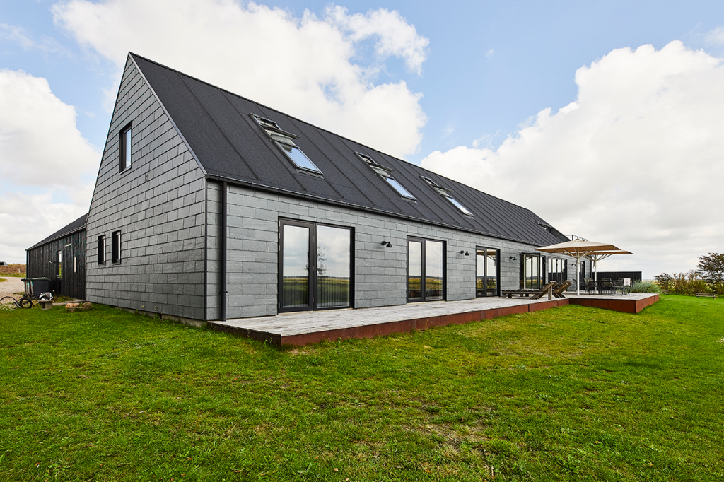 Skifer, Spanish Green. Fritidshus Ho Bugt.